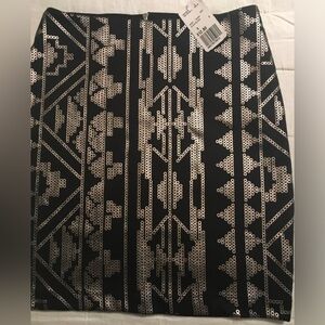 Forever 21 Black and Silver Geometric Pattern Skirt
